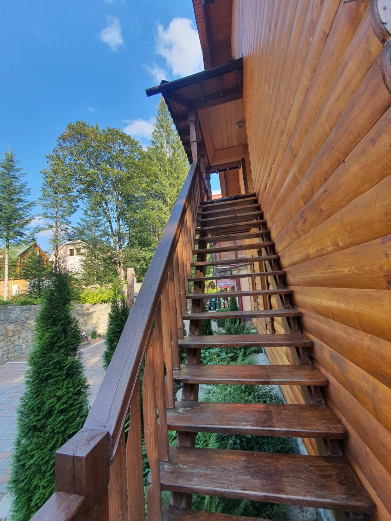 Садиба Nad Prutom Jaremtsche Exterior foto
